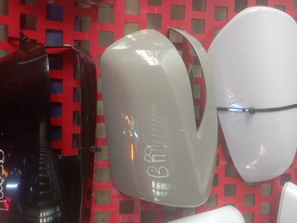 Subaru Legacy Side Mirror Over