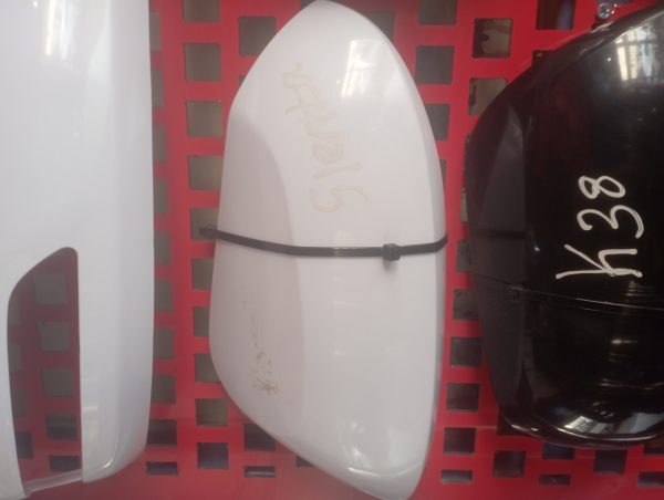 Side Mirror Cover Toyota Sienta