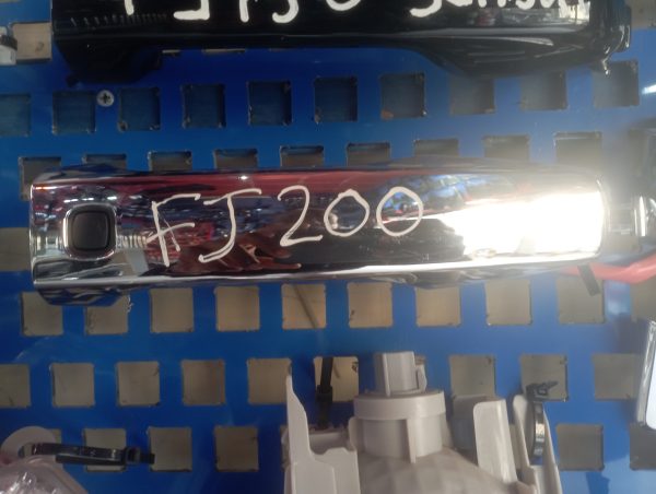Toyota FJ200 Door Handle