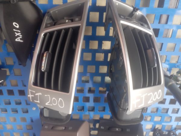 FJ 200 Vents