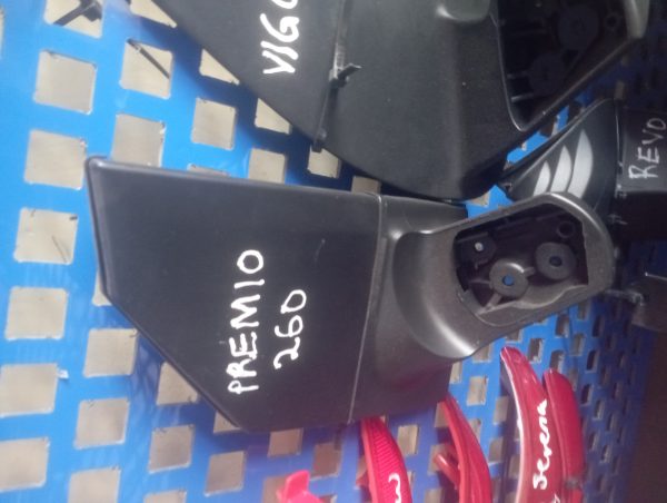 Toyota Premio 260 Side Mirror Handle